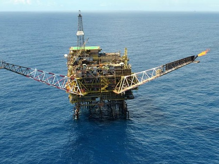 P-12 has been approved for decommissioning, announces Petrobras. 