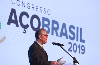 Bento Albuquerque from MME attends the opening of the 30th Brazil Steel Congress