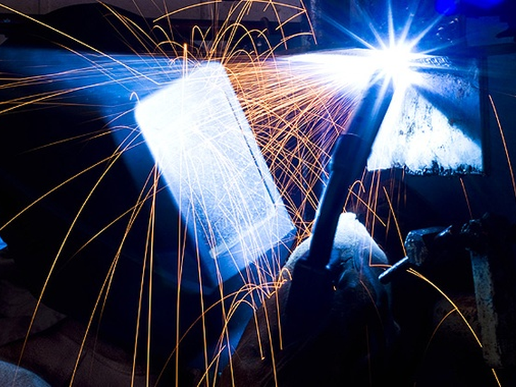 Industry revenue grows 3.8% in 2013