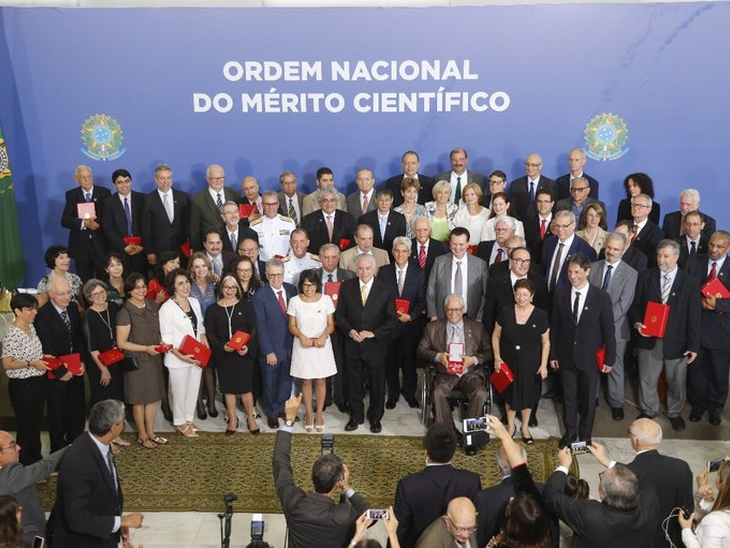 Professors of Fluminense Federal University (UFF) are awarded with the National Order of Scientific Merit