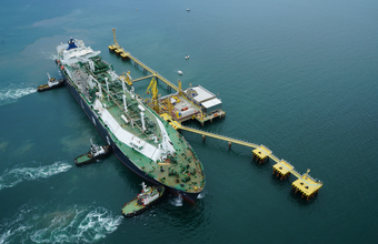 Petrobras on LNG regasification record