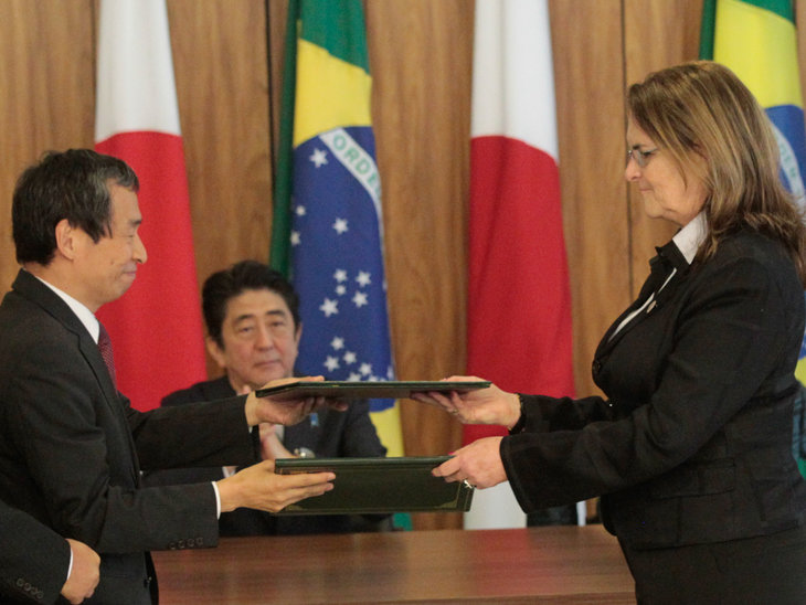 Petrobras signs agreement with Japan to fund construction and conversion of platforms