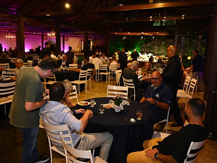 Anchors' Night celebrates the success of Vitória Petroshow with elegance and networking