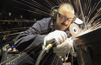 Industrial activity continues to recover with high employment, CNI reports