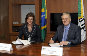 Extension of concession contracts for the Marlim and Voador fields 