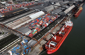 Trade balance reports $140 million surplus in October