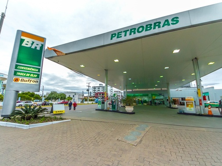 Petrobras announces pricing of public offering of Petrobras Distribuidora (BR)