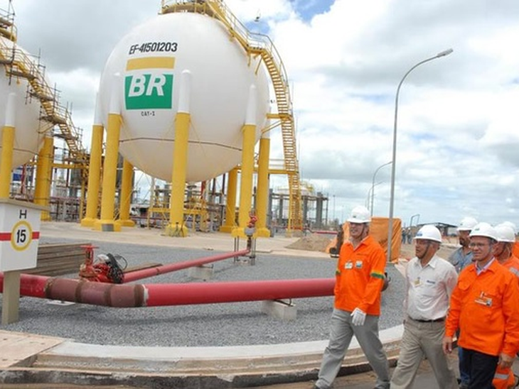 Approval of Sale of Interests in Gaspetro 