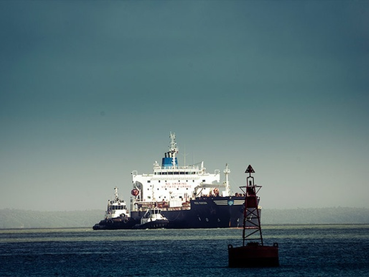Firjan Rio Exporta Bulletin shows that oil and gas sector pulled exports in August