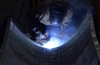 After two months of decline, industry grows 0.3%, reveals IBGE