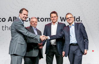 ABB and BP celebrate global MEC frame agreement at ABB Customer World