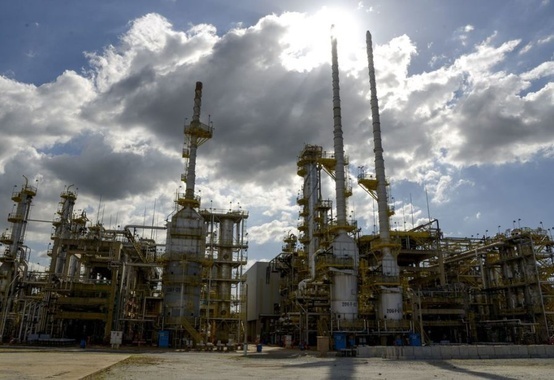 Petrobras on refineries sale Petrobras on refineries sale