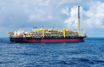 First oil charge of the FPSO Carioca with 44,650 m³ is destined for refineries in São Paulo