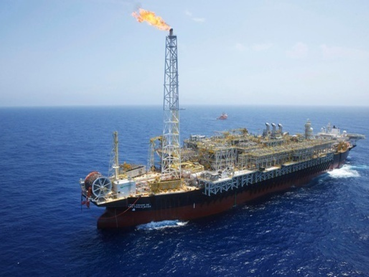 Petrobras brings third well online at Sapinhoá 