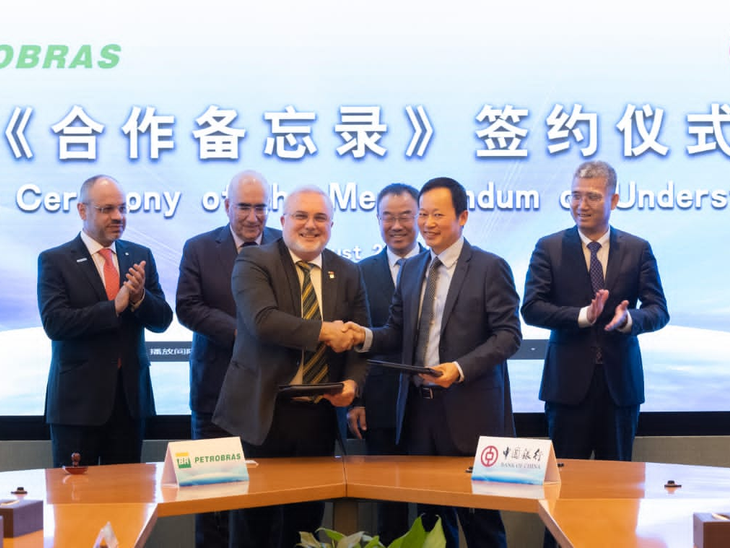 Petrobras signs agreement with Chinese banks