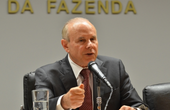 Brazilian government calls economy downgrade inaccurate