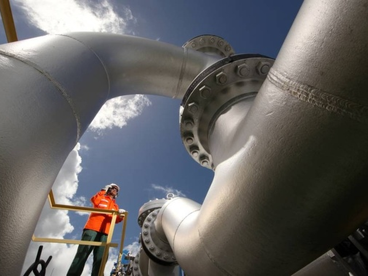 Gaspetro's non-binding phase moves to 04/30