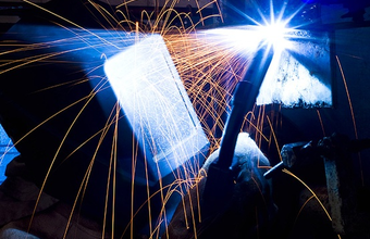 Industry revenue grows 3.8% in 2013