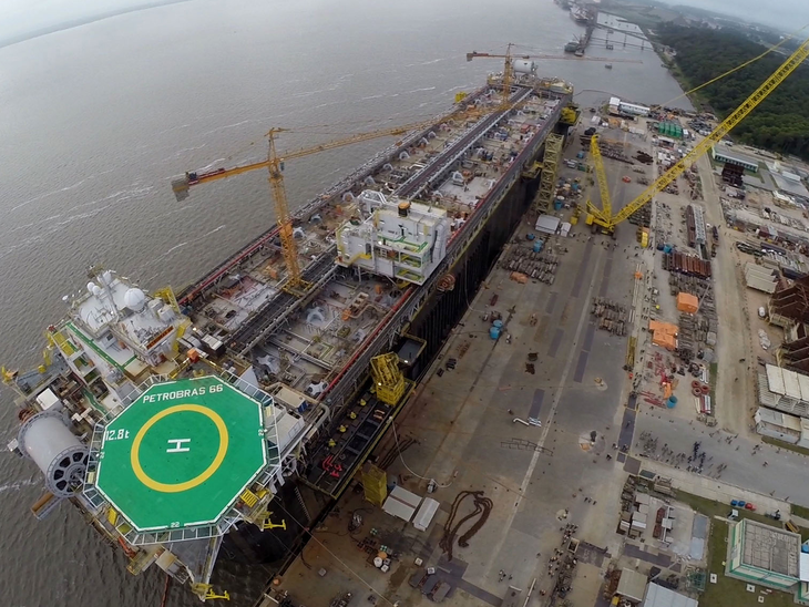 P-66 hull on its way for integration in Angra dos Reis
