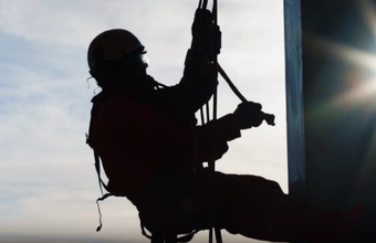 Industrial business confidence index advances 1.4 point in April