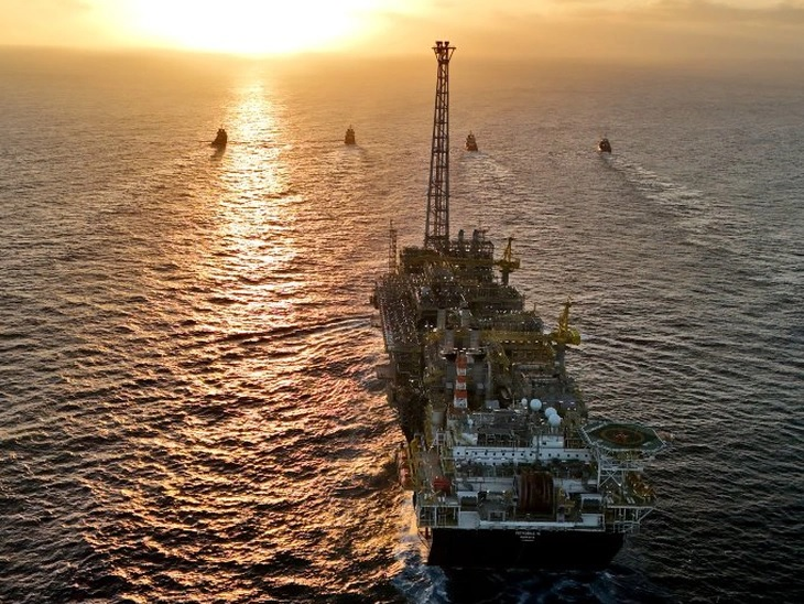 FPSO P-78 arrives at the Búzios Field