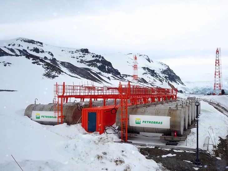 Comandante Ferraz Antarctic Station to be reopened tomorrow (01/15) with support from Petrobras