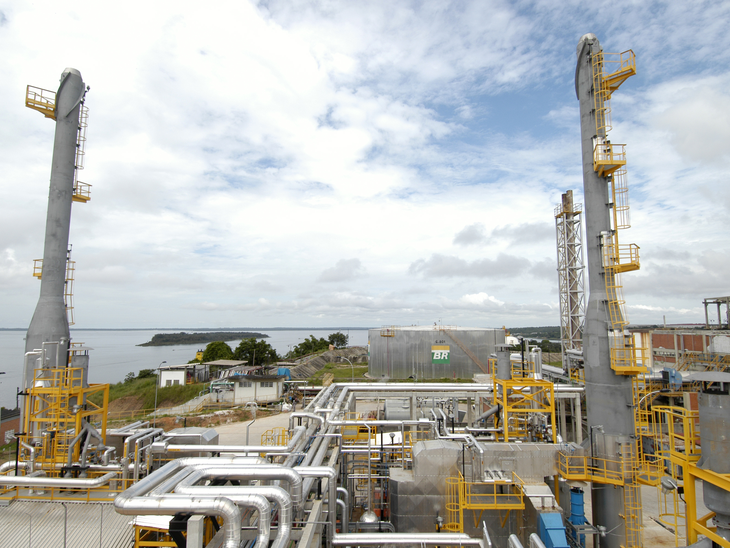 Petrobras signs contract for the sale of the REMAN refinery