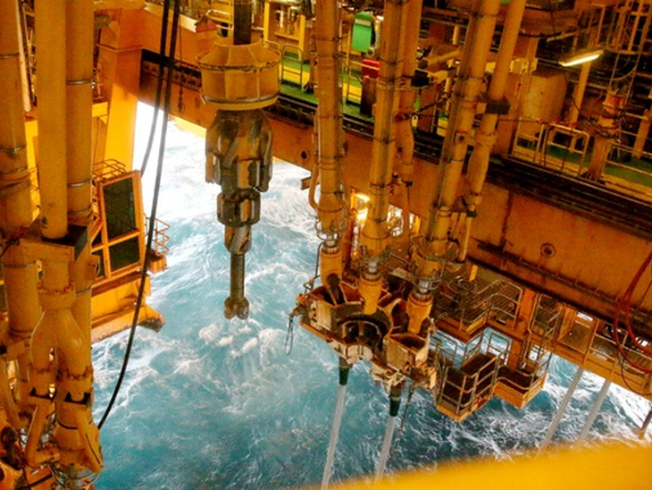 Ten blocks are located totally or partially on the coast of Rio de Janeiro with pre-salt potential