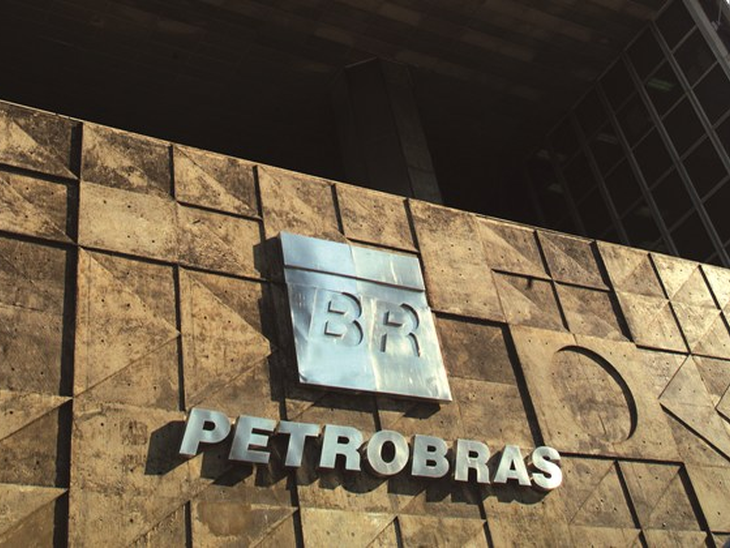 Standard & Poor’s revises Petrobras rating