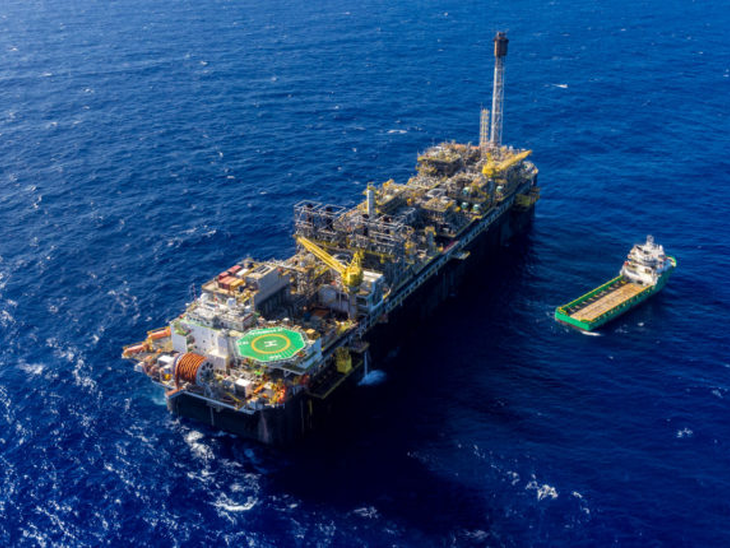 Petrobras on contracting the sixth FPSO of Búzios