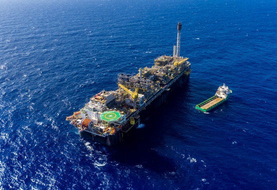 With 3.406 million boed, oil and gas production rose 4.8% in December and the pre-salt share was 55.4% With 3.406 million boed, oil and gas production rose 4.8% in December and the pre-salt share was 55.4%