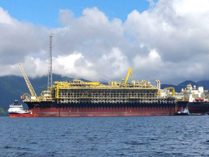 FPSO Campos dos Goytacazes goes to the Tartaruga Verde field in the Campos Basin