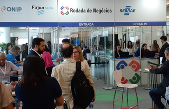 Business Roundtables brings together over 100 companies