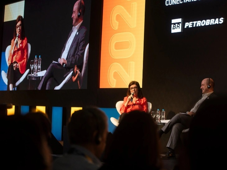 During the closing of ROG.e, Petrobras reaffirms its commitment to the growth of the oil and gas industry and energy evolution.