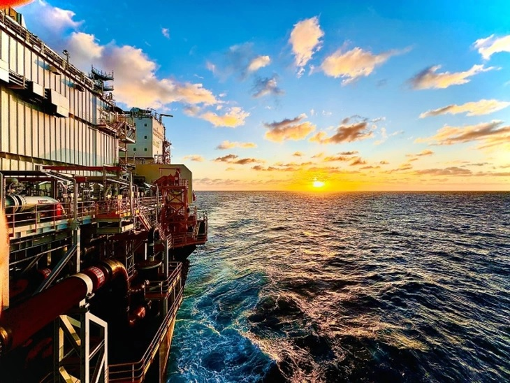 Platform ship Marechal Duque de Caxias arrives in Brazil on its way to the pre-salt layer