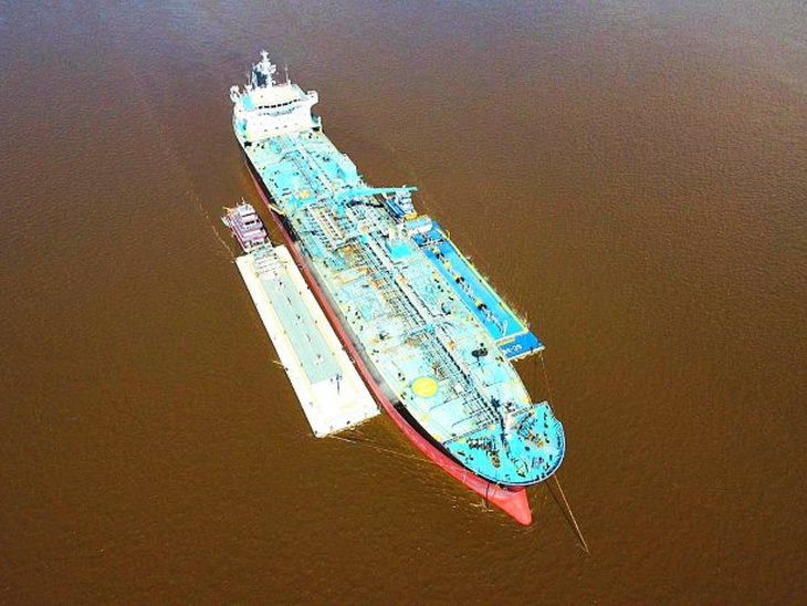 "Transpetro carries out Barge to Ship in the Amazon and establishes itself as the best logistical option for oil and derivatives in the Northern region."