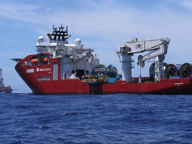 Petrobras makes savings through unparalleled pre-salt subsea equipment deployment technique