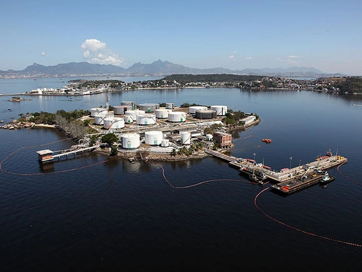 Waterway terminals: approved resolution on non-discriminatory access