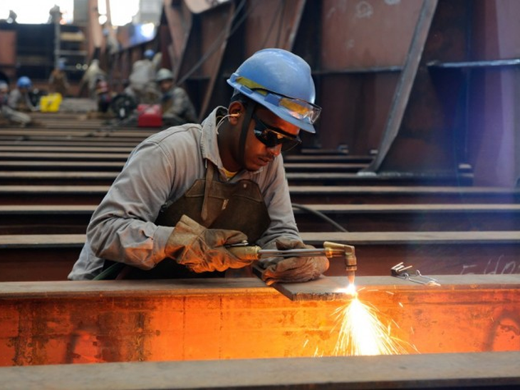 Industry grows again after 34 months of decline